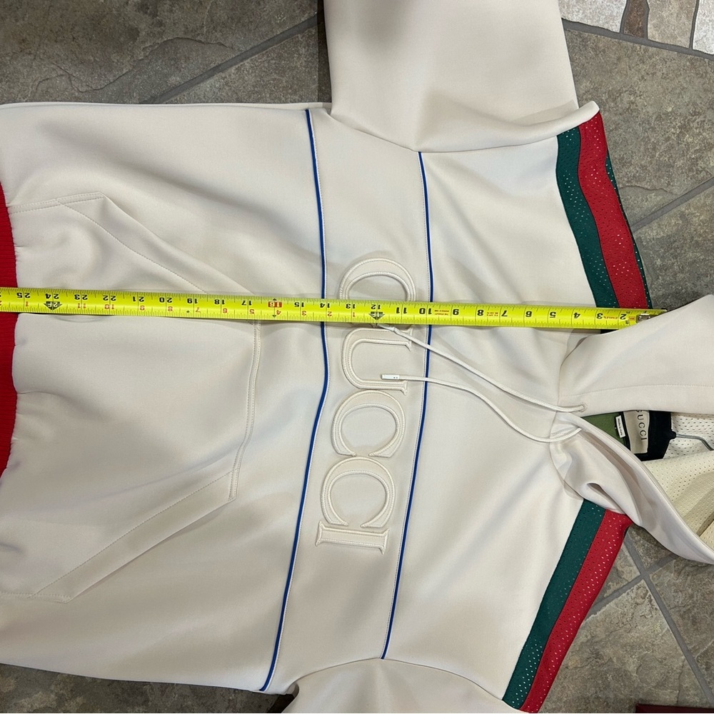 Unisex Gucci light neoprene Gucci logo hoodie size medium fits like large - Picture 8 of 13